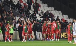 İzmir derbisinde kazanan Karşıyaka: Altay’ı 3-1 mağlup etti