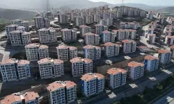 İzmir Selçuk'ta TOKİ konut teslimi başladı