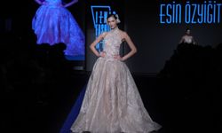 İzmir’de moda şöleni: Fashion Week görkemli finalle tamamlandı