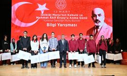 İzmirli öğrencilerden büyük başarı: Bilgi yarışmasında Türkiye birincisi oldular