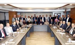 İZSİAD iftar buluşmasında 'güçlü birliktelik' çağrısı