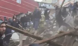İstanbul Fatih'te bina çöktü, mahsur kalanlar var!