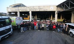 Karşıyaka Belediye Başkanı Yıldız Ünsal, tüm çalışanlarla tek tek bayramlaştı