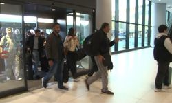 Katar’da mahsur kalan Türk vatandaşları Türkiye’ye döndü