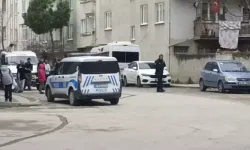 Komşu tartışması kavgaya dönüştü: 2 kadın hastaneye kaldırıldı