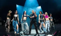 Kenan Doğulu konserinde Manifest sürprizi: “Çakkıdı” düeti geceye damga vurdu