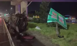 Kontrolden çıkan minibüs takla attı: 1 yolcu öldü, şoför ağır yaralandı