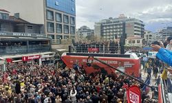 Özgür Özel: Adayın Özlem’i çıkar karşımıza