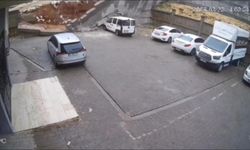 Beton parçaları aracın üzerine düştü: Faciadan dönüldü