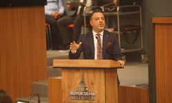 Seferihisar’da belediye aracı tartışması: AK Partili Kocabaş’tan sert tepki