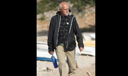 74 yaşındaki adam yaşadığı sitenin merdivenlerinden düşerek hayatını kaybetti