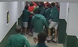 Maç öncesi şok görüntüler: Krampon ve yumruklar havada uçuştu!