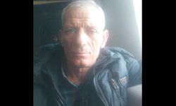 Tarlaya giden çiftçi devrilen traktörün altında kalarak hayatını kaybetti