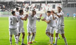 İzmir derbisinde Altay, Çoruhlu'yu ağırlıyor