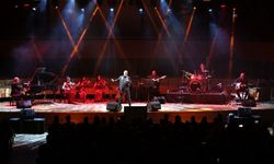 AASSM’de unutulmaz gece: Luca Minnelli İzmir’i büyüledi