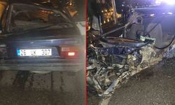 Kontrolden çıkan otomobil bariyerlere ok gibi saplandı, sürücü hayatını kaybetti