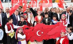 Başkan Pehlivan: Cumhuriyetimizin nesilden nesile bekçisiyiz