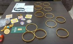 Belediye otobüsünde unutulan servet gibi çanta sahibine ulaştı