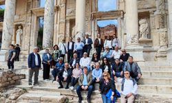 Bornova Muhtarlar Akademisi tamamlandı: Selçuk’ta tarih ve motivasyon buluşması