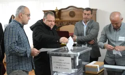 Bulgaristan’da seçmen sandık başında: Siyasi denge yeniden şekilleniyor