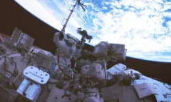 Çinli taykonotlardan uzayda kritik görev: Üçüncü yürüyüş tamamlandı