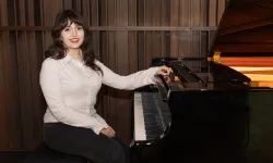 Efruz Fulin Dokur üstün başarı bursuyla zirveye tırmandı