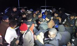 Ege’de zamanla yarış: Batma tehlikesi geçiren bottan son anda kurtuldular!