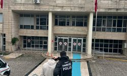 Firari hükümlüye narkotik operasyonu: Farklı kimlikle madde satarken yakalandı