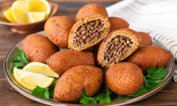 Gelinim Mutfakta 10 dakikada içli köfte tarifi: 10 dakikada içli köfte nasıl yapılır?