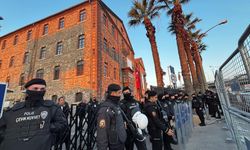 Meslek Fabrikası ablukada: Tugay'dan İzmir halkının mülkü çıkışı