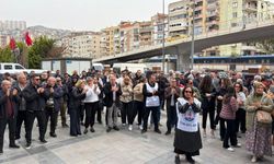 Bayraklı Belediyesi işçileri haklarını almak için eylemlerini sürdürüyor!