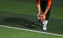 Halı saha maçlarına dikkat: Gizli kalp hastalıklarını tetikleyebilir