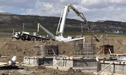 İnşaatta feci kaza: Beton kalıbına düşen işçi hayatını kaybetti