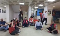 İzmir’de belediye işçilerinden hak arayışı: Eylemler büyüyor, oturma protestosu sürüyor