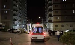 İzmir’de KYK'da kalan 28 öğrenci gıda zehirlenmesi şüphesiyle hastaneye kaldırıldı