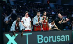 Karşıyaka deplasmanda hayata tutundu