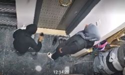 Kartla kapı açma yöntemiyle hırsızlık girişimi: 3’ü kadın 5 şüpheli yakalandı!