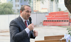 Kırkpınar’dan CHP’ye sert tepki: "İzmir’in sorunlarını bu şekilde örtemezsiniz"