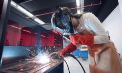 Konak'ta tabular yıkılıyor: Kadınlar için 'Kaynak Operatörlüğü' kursu başlıyor