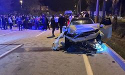 İkiye bölünen otomobil can aldı: 1 kişi öldü, 5 kişi yaralandı