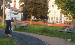 Parkta tepki çeken görüntüler: Atış talimi yaptırdı!