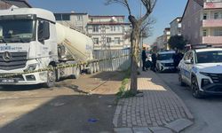 Pusu kurup kardeşini öldürdü!