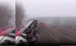 Rusya’da yolcu treni raydan çıktı: 24 yaralı