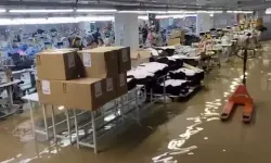 Sağanak hayatı felç etti: Fabrika sular altında kaldı