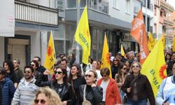 Seferihisar’da “Eğitimde şiddete hayır” yürüyüşü