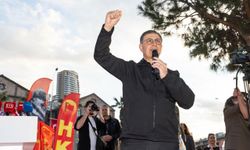 Ben Cemil Tugay, ben o binaya gireceğim göreceksiniz!