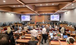 AKP engel oldu İzmir Büyükşehir Meclisi toplanamadı