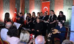 İtalya'daki yabancılardan Türk Halk Müziği konseri