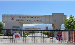 Açık Ceza İnfaz Kurumu’nun çatısı uçtu: 15 hükümlü yaralı