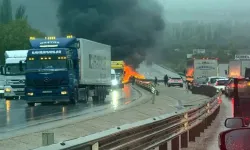Bariyere çarpan araçta bir kişi yanarak can verdi, 1 kişi yaralı